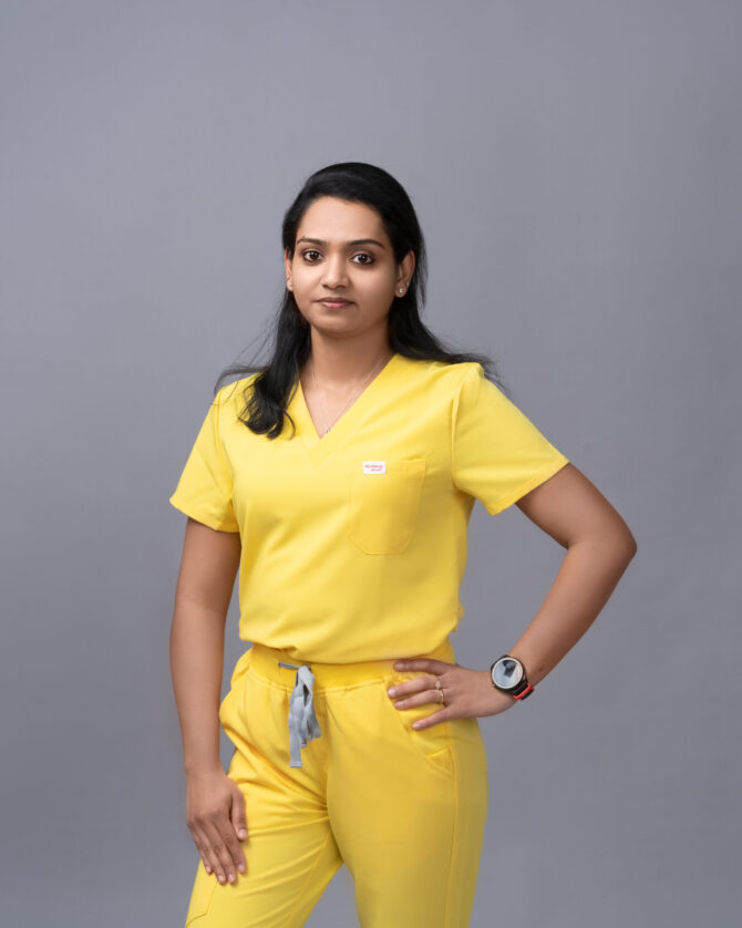 Jogger Style muti pocket top Aspen Gold